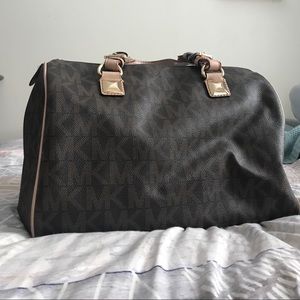 Micheal Kors handbag, like new condition